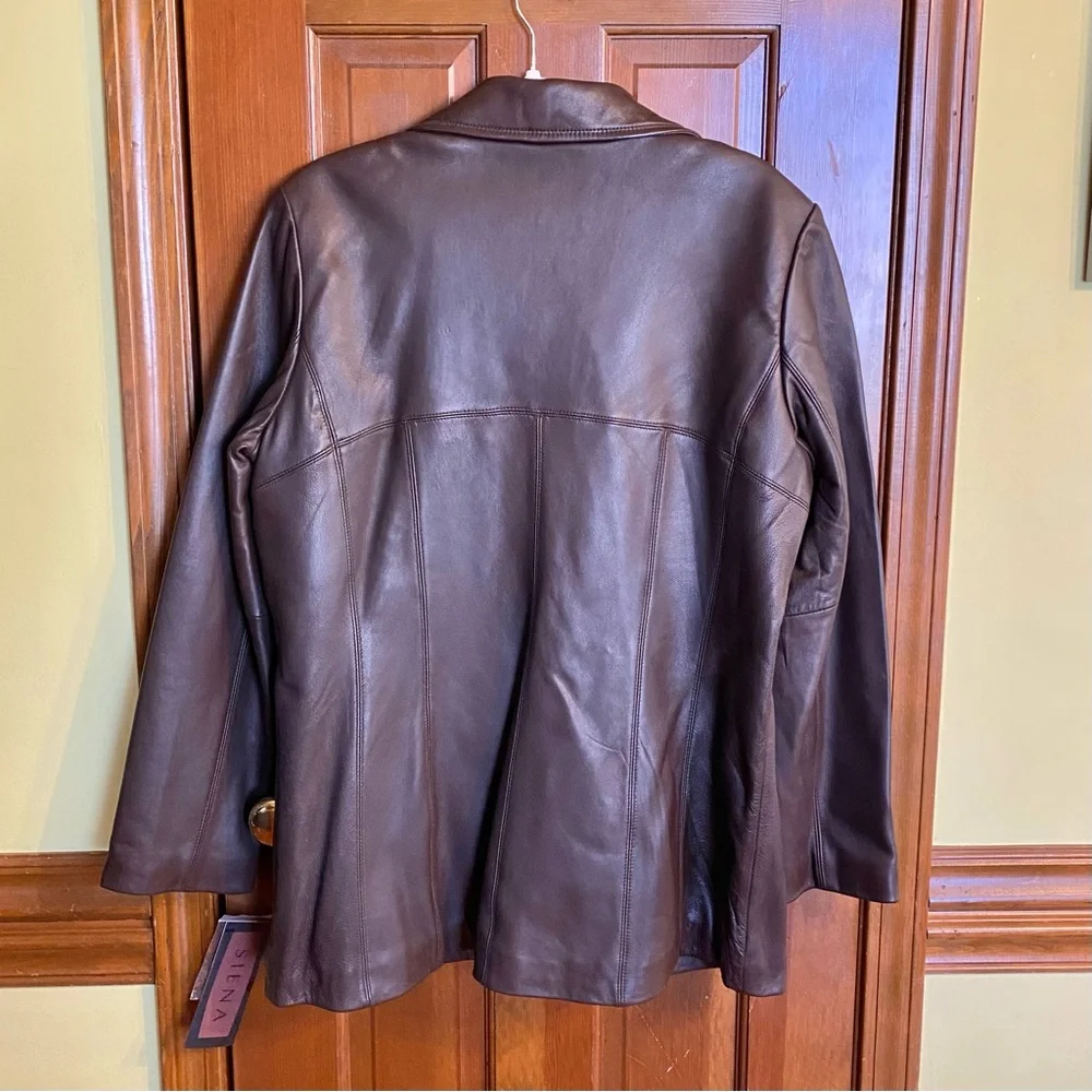 Women's Dark Brown Leather Jacket NWT Great gift - Picture 2 of 5